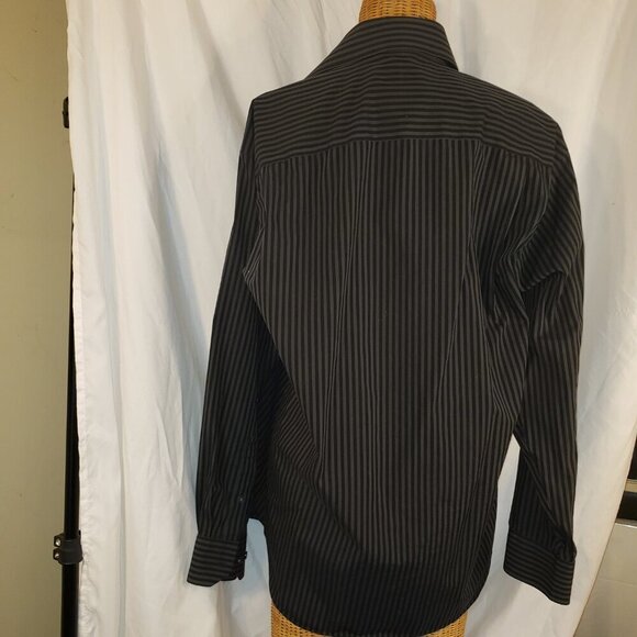 Men's Claiborne Black Striped Button Up Shirt Size L - Picture 4 of 6
